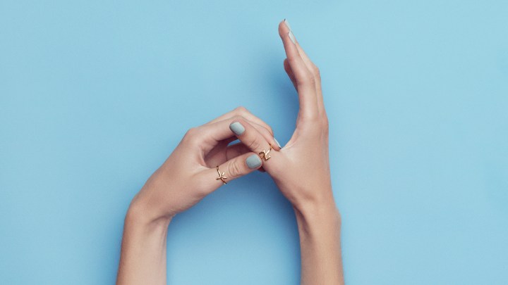 bjorg alphabet rings guld