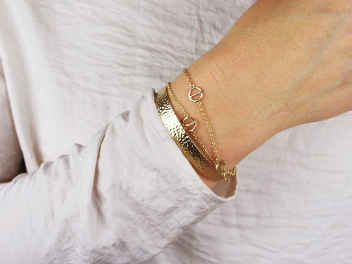 armband guld,rod,cuff